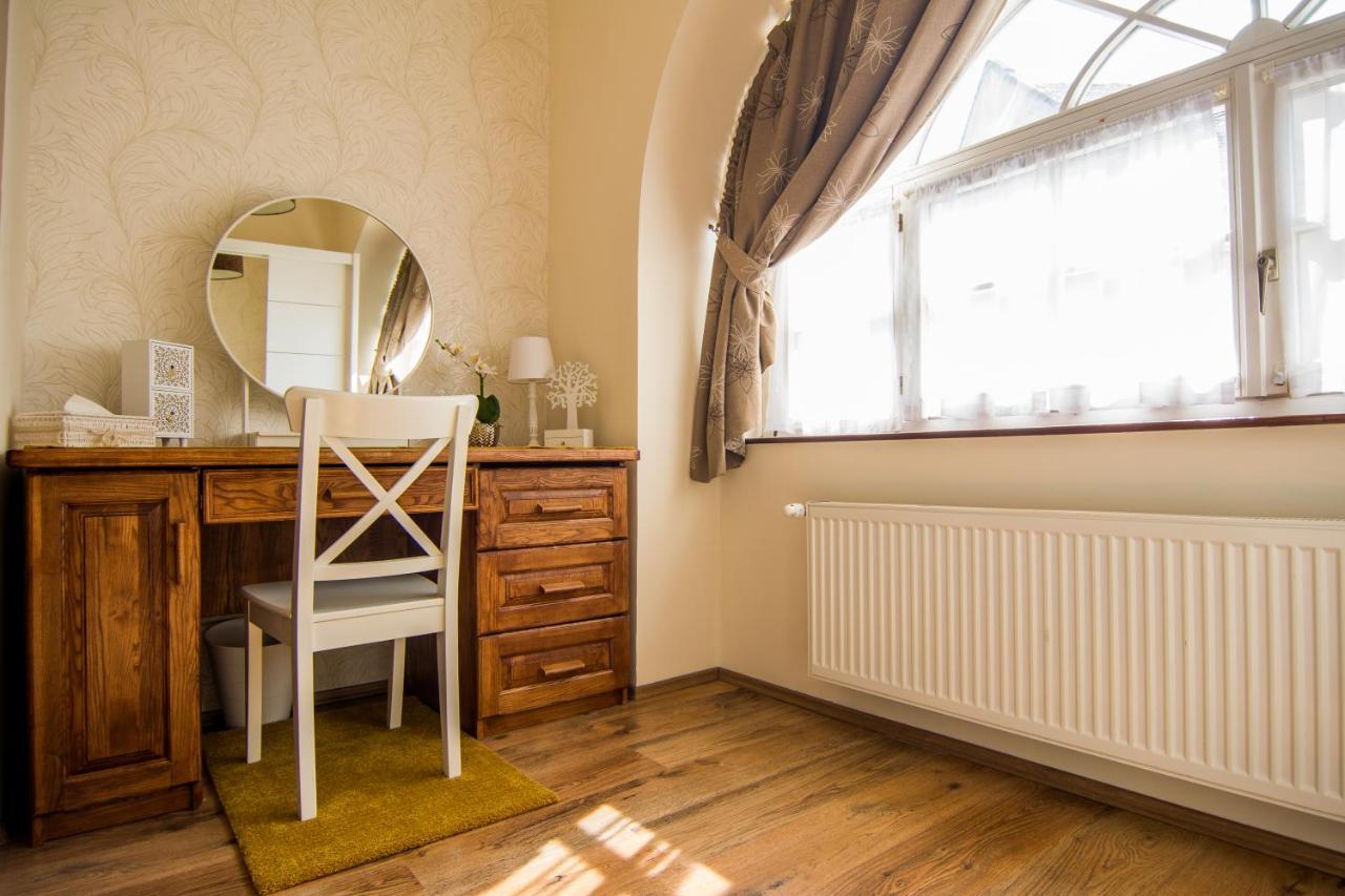Cork Apartman Έγκερ Εξωτερικό φωτογραφία