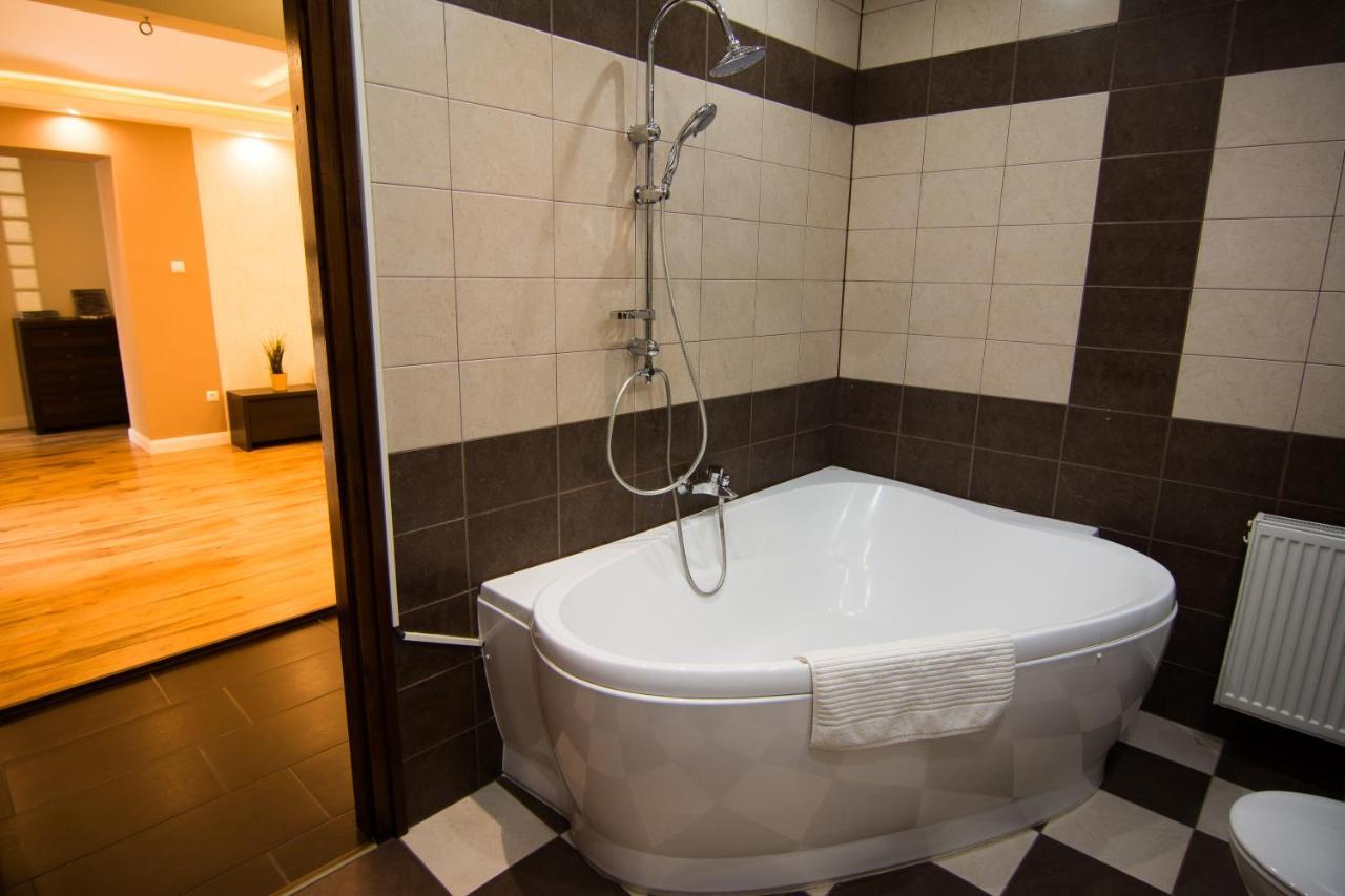 Cork Apartman Έγκερ Εξωτερικό φωτογραφία